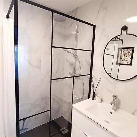 2-rooms With Wifi And Balcony Apartment